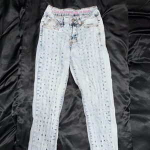 Love me Forever or Never jeans